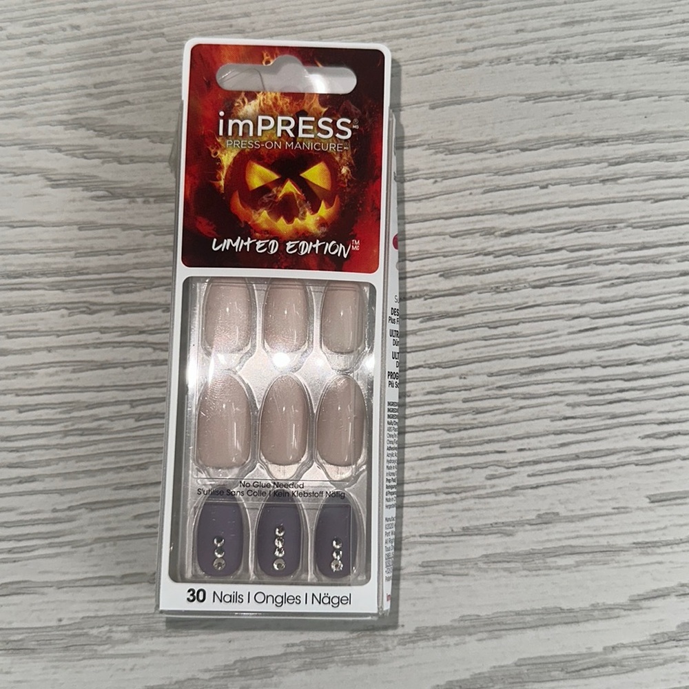 Impress limited edition pointy pink and purple press on nails nib